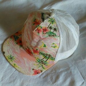 Cute trucker hat Snapback